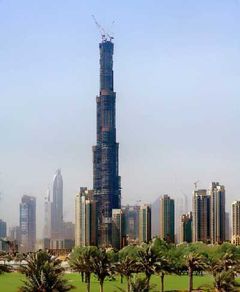 Burj Dubai, inaugurata astazi