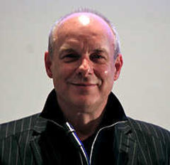Brian Eno va lansa un album la Warp records
