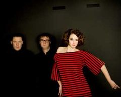 Trupa Hooverphonic revine in Romania