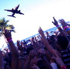 Castiga o excursie VIP in Ibiza