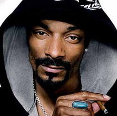 Snoop Dogg canta la Bucuresti!