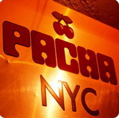 Clubul Pacha din New York - inchis la un raid al politiei