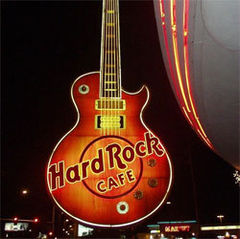 Hard Rock Cafe - in Bucuresti din 20 ianuarie