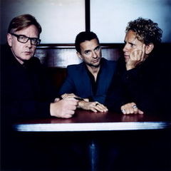 Depeche Mode nu vor sa cante la Glastonbury din cauza line-up-ului