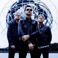 Remixeaza cel mai nou single Depeche Mode si castiga echipament de DJ