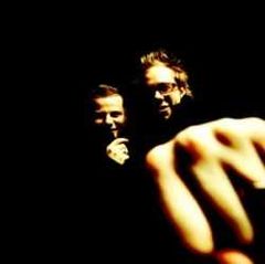 Video: Ce ii inspira pe The Chemical Brothers